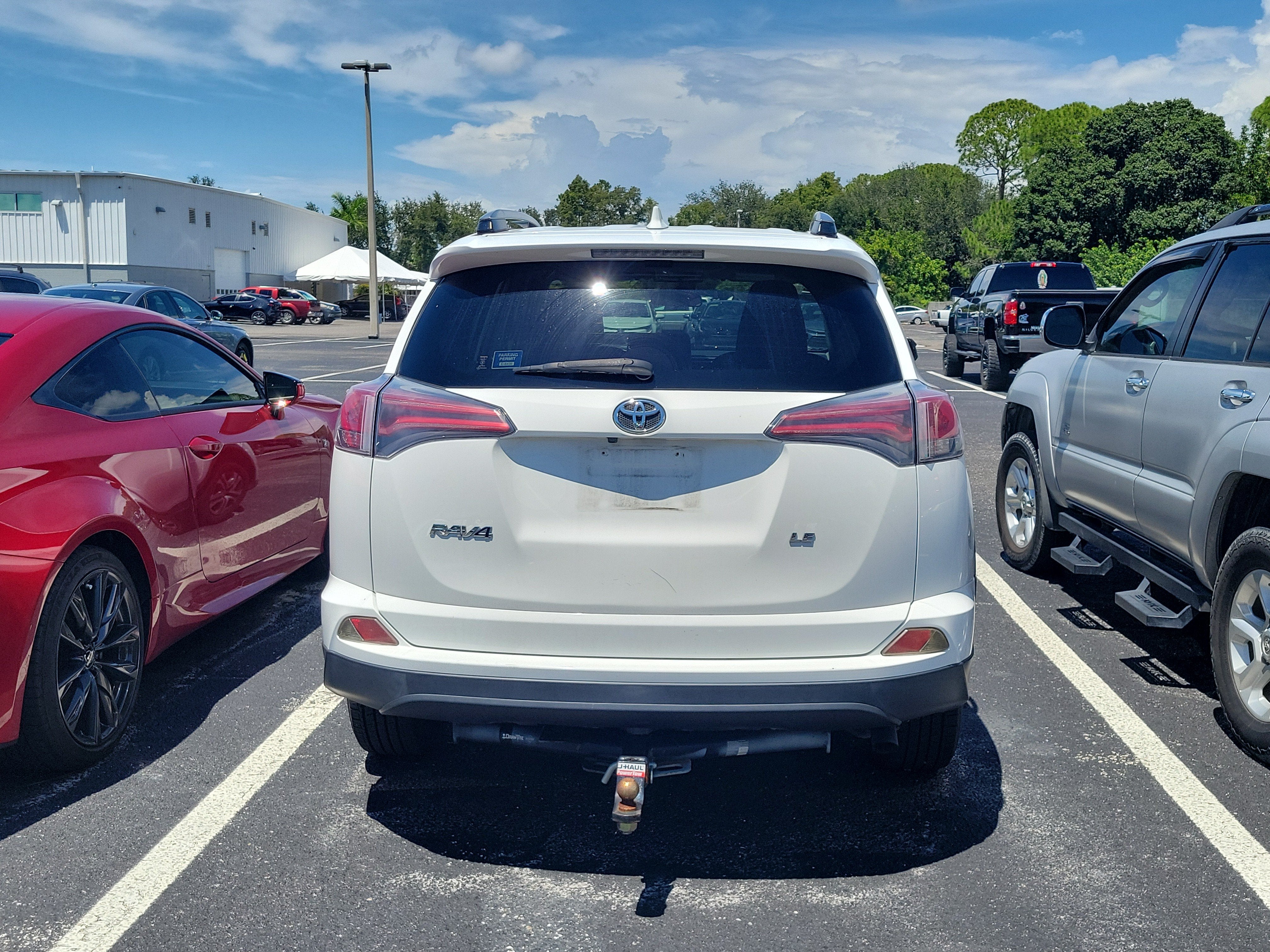 2018 Toyota RAV4 LE