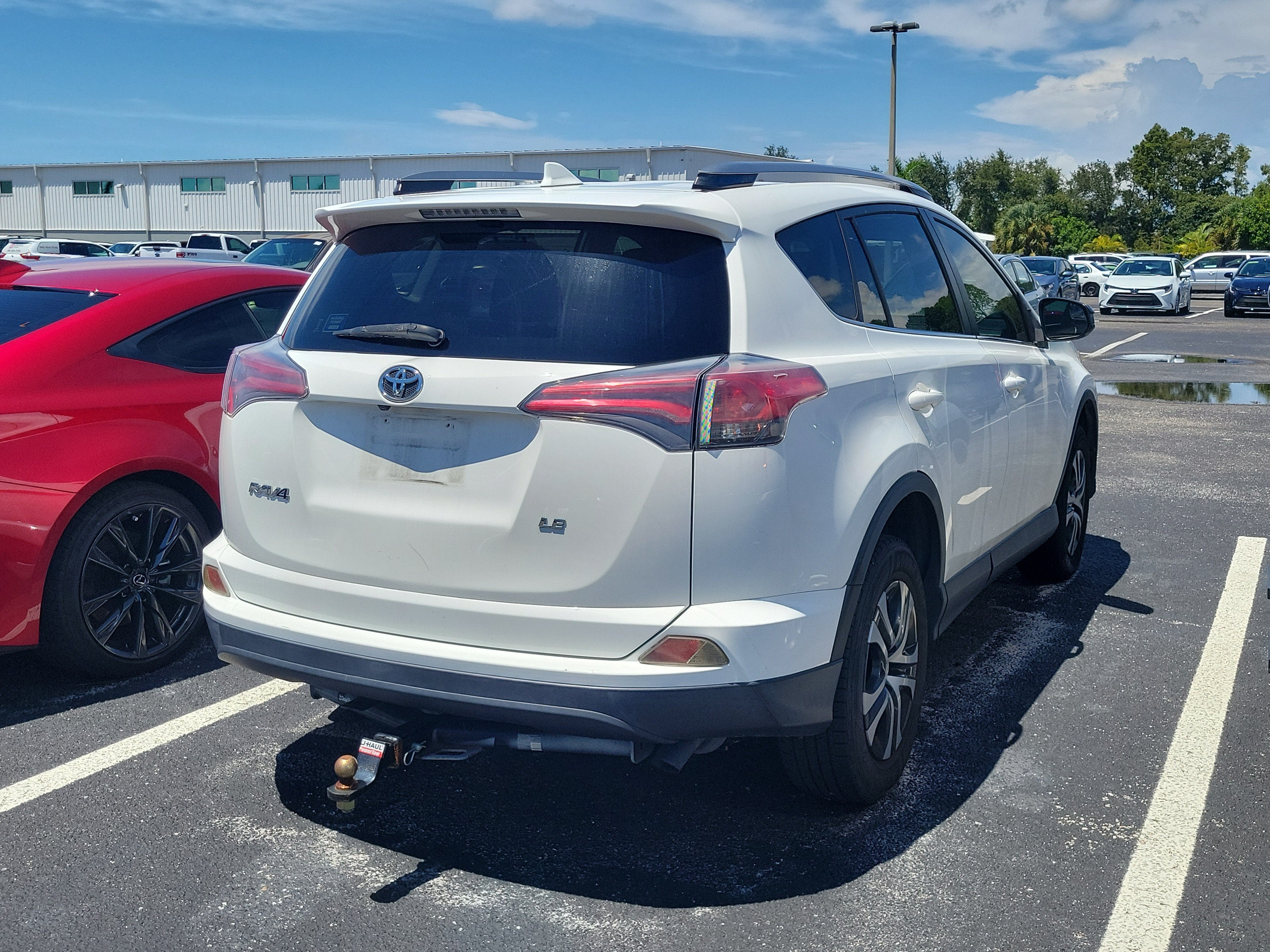 2018 Toyota RAV4 LE
