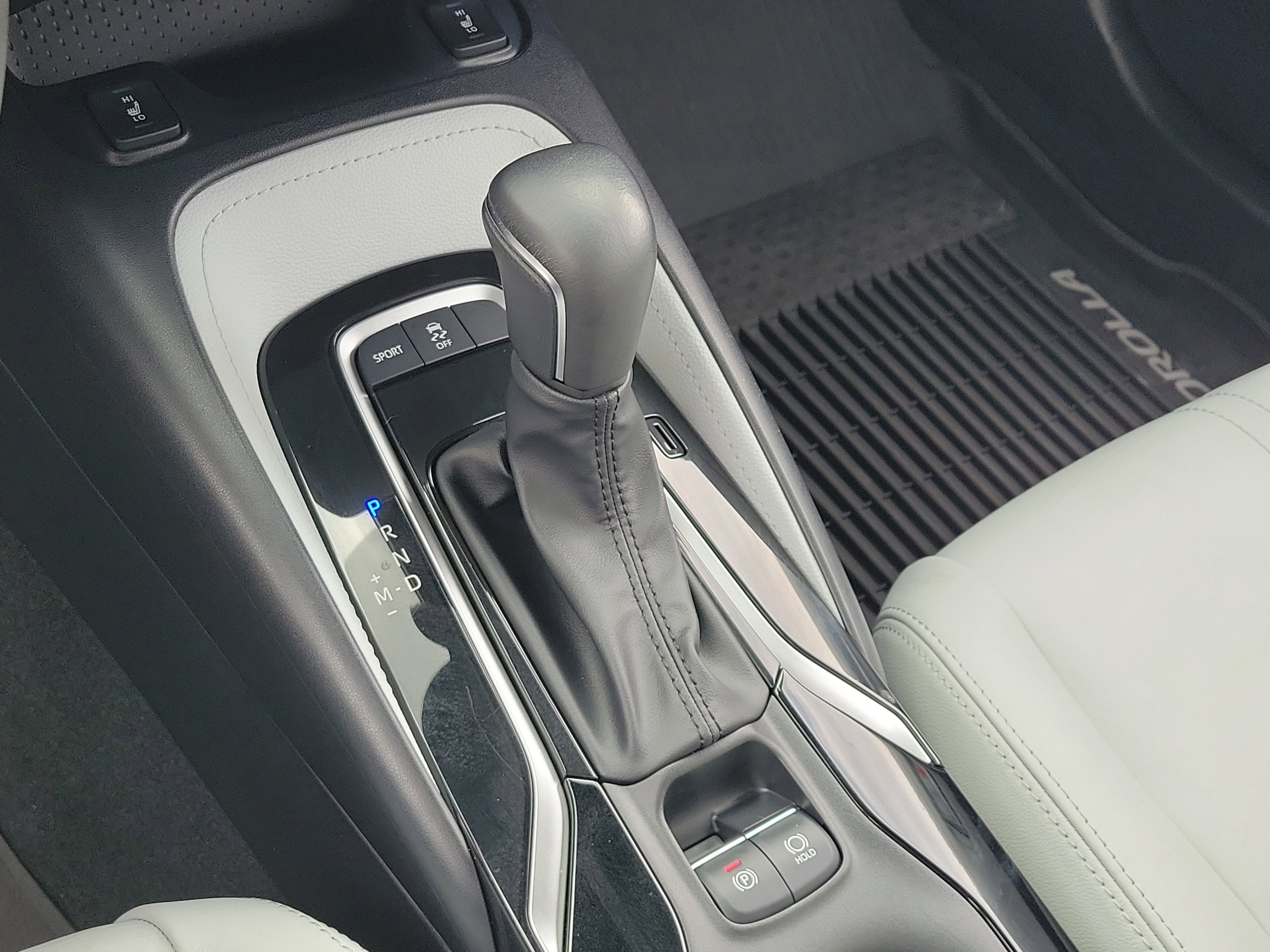 2022 Toyota Corolla Hatchback XSE