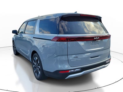 2024 Kia Carnival EX