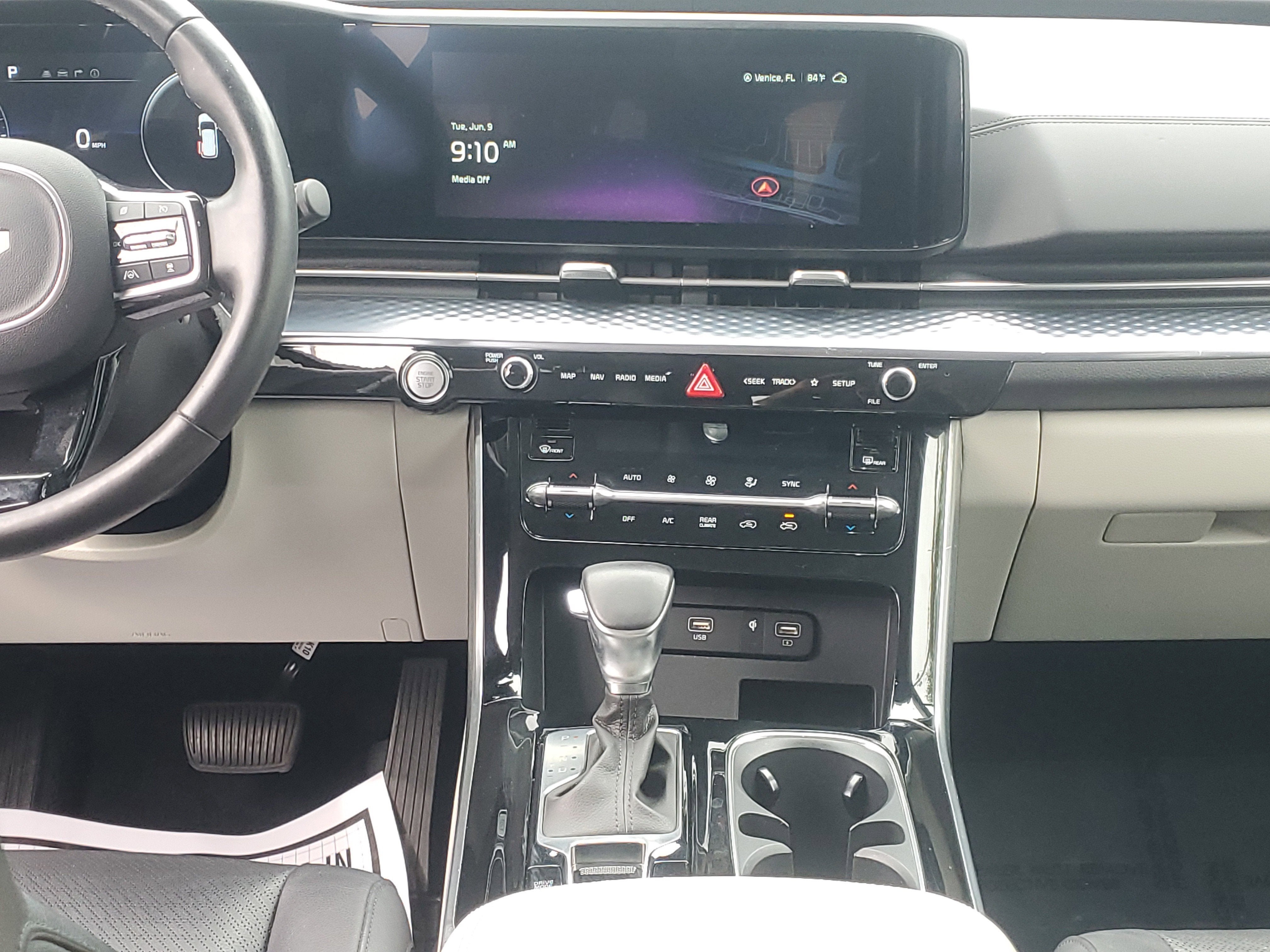 2024 Kia Carnival SX Prestige