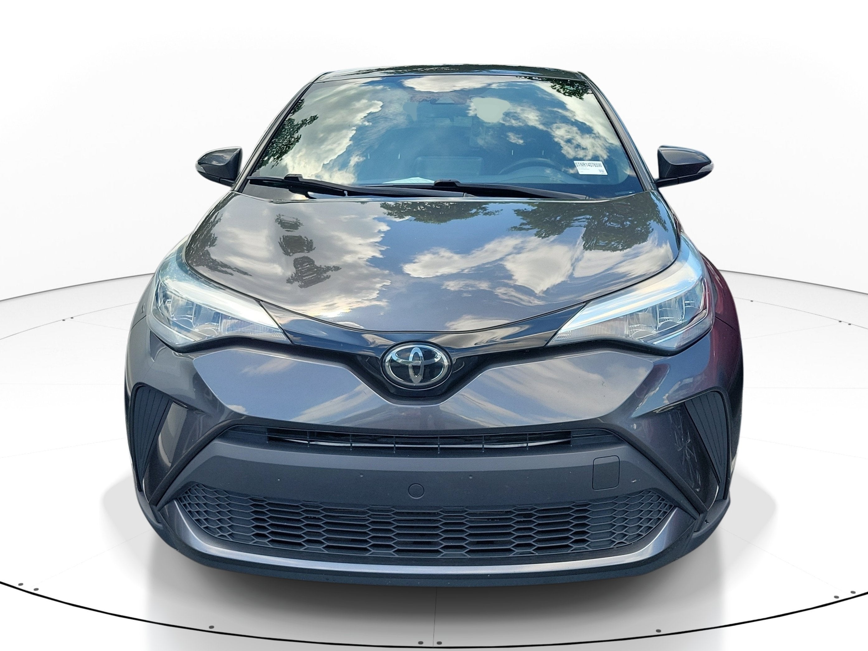 2022 Toyota C-HR XLE