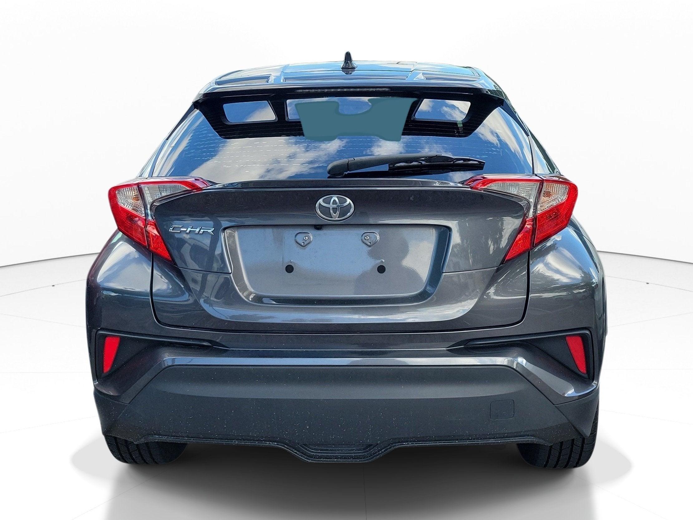 2022 Toyota C-HR XLE