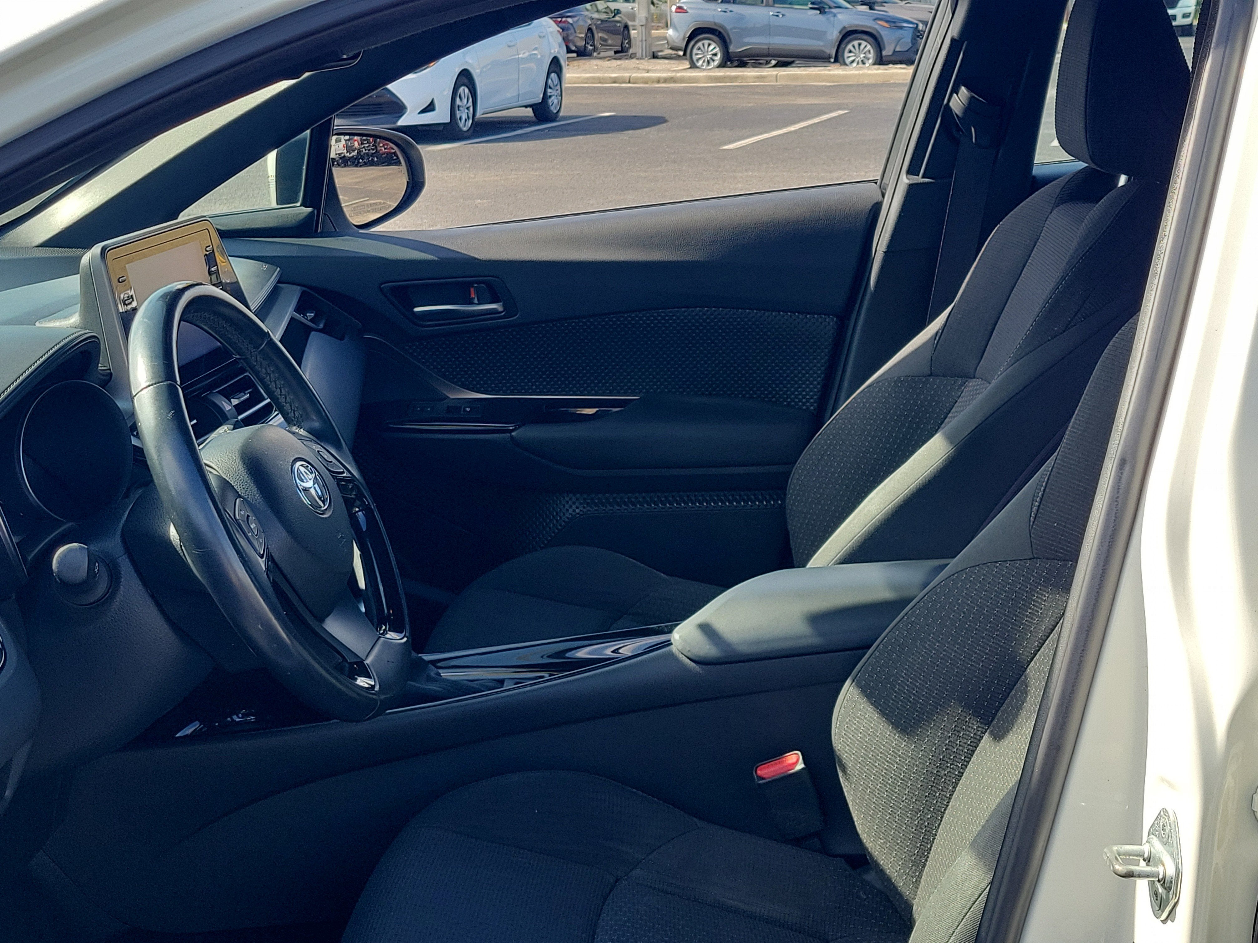 2019 Toyota C-HR XLE