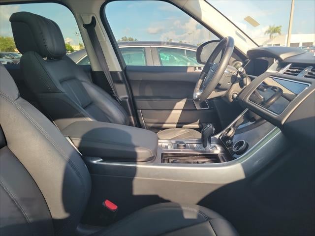 2020 Land Rover Range Rover Sport SE