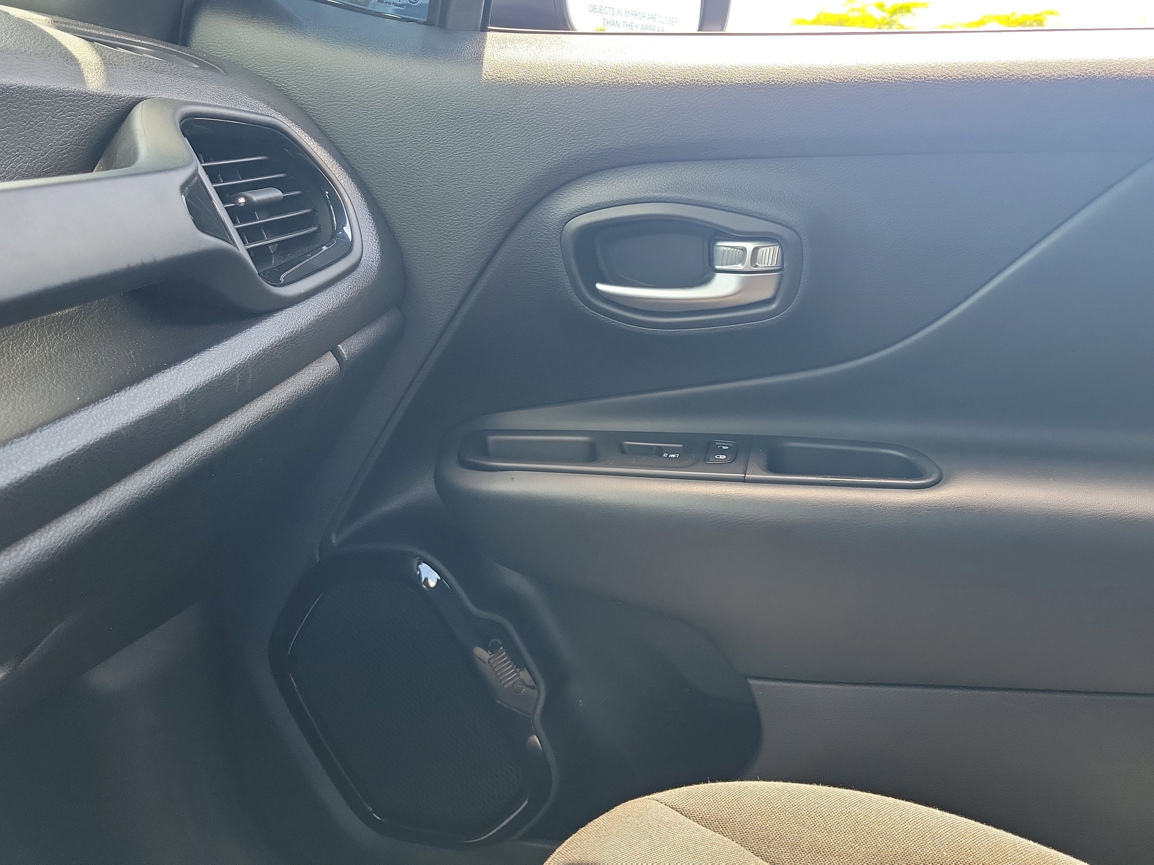 2022 Jeep Renegade Altitude