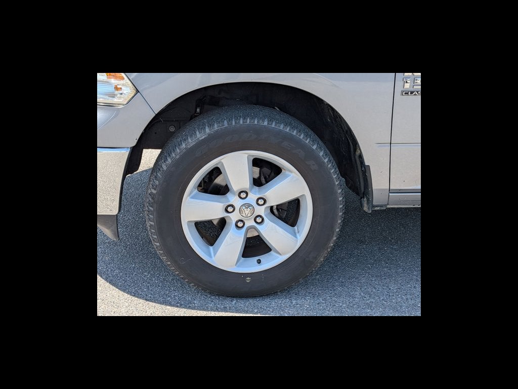 2024 RAM 1500 Classic SLT