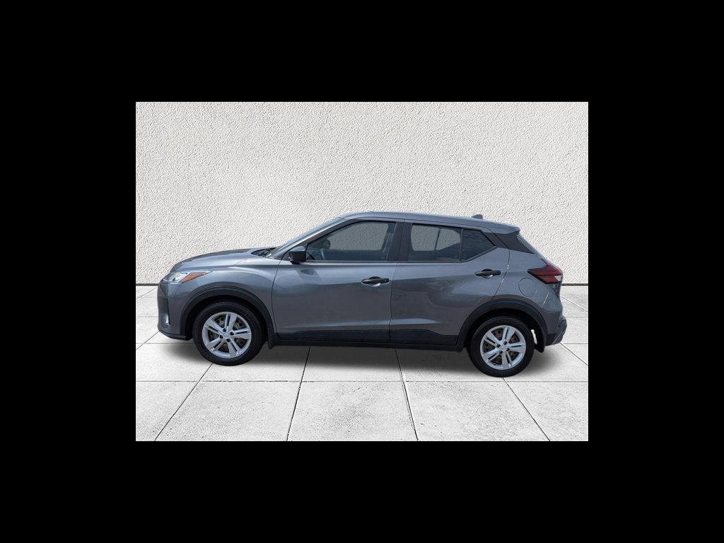 2023 Nissan Kicks S