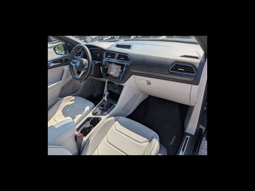 2023 Volkswagen Tiguan SEL R-Line