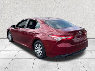 2018 Toyota Camry Hybrid LE