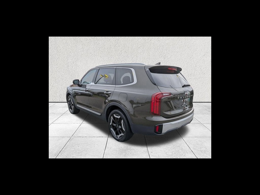 2023 Kia Telluride S
