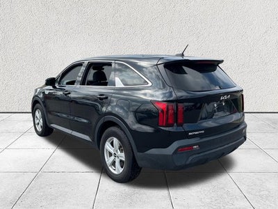 2023 Kia Sorento LX