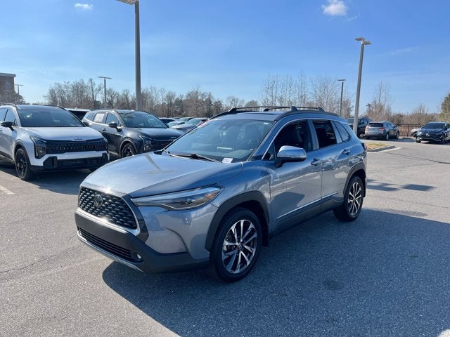 2022 Toyota Corolla Cross XLE