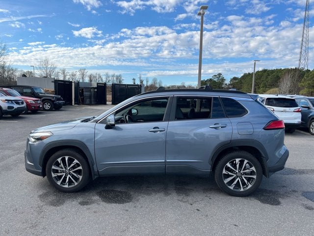 2022 Toyota Corolla Cross XLE