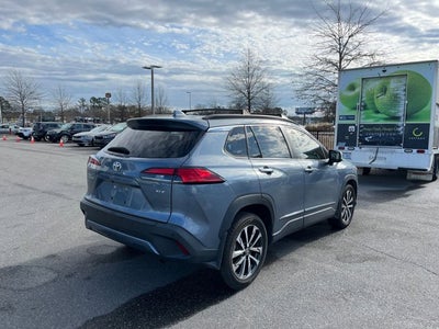 2022 Toyota Corolla Cross XLE