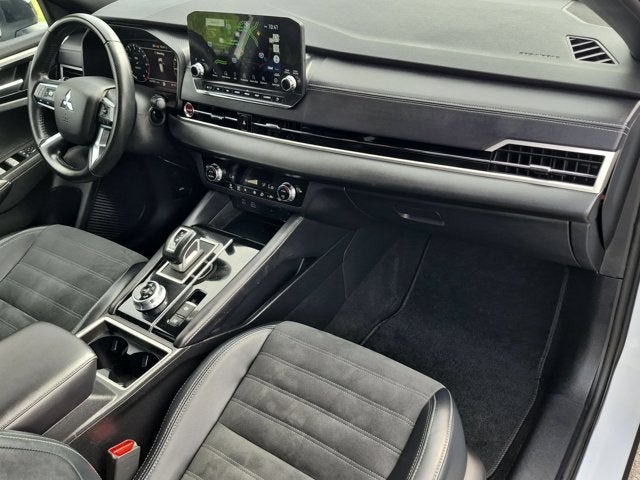 2024 Mitsubishi Outlander SE Black Edition