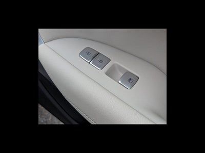 2024 Genesis G70 2.5T