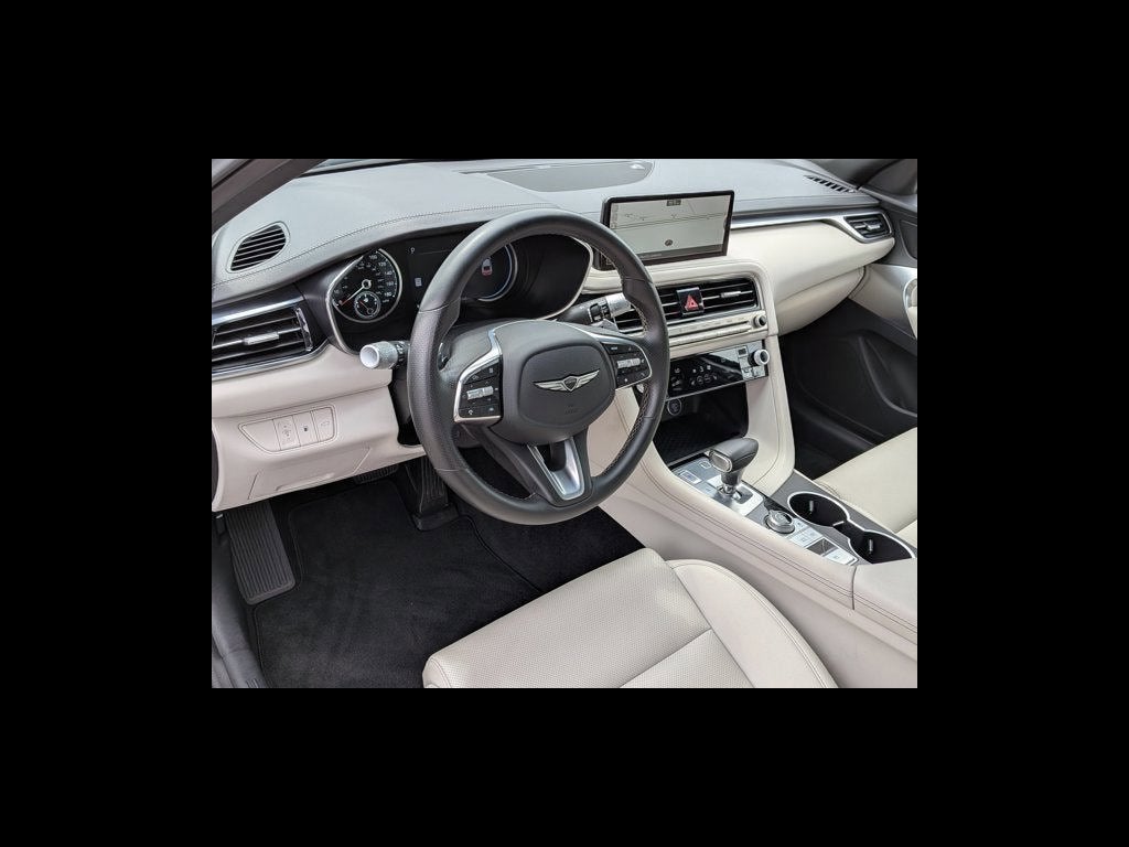 2025 Genesis G70 2.5T