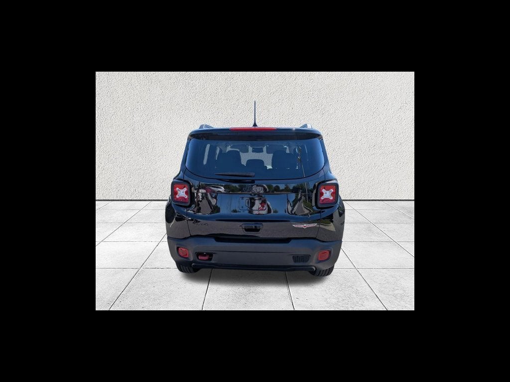 2023 Jeep Renegade Trailhawk