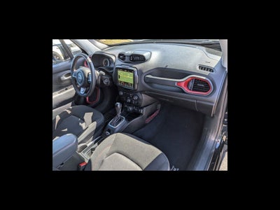 2023 Jeep Renegade Trailhawk
