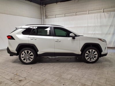 2025 Toyota RAV4 XLE Premium