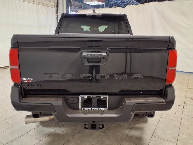 2026 Toyota Tacoma SR5 - Photo 8