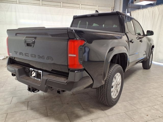 2026 Toyota Tacoma SR5 - Photo 9