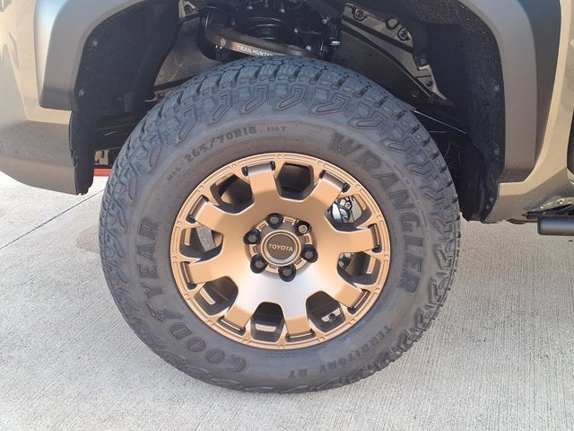2026 Toyota Tacoma i-FORCE MAX Tacoma Trailhunter