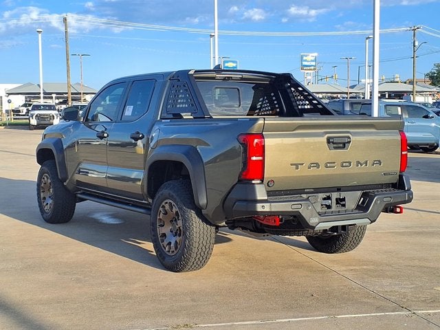 2026 Toyota Tacoma i-FORCE MAX Tacoma Trailhunter