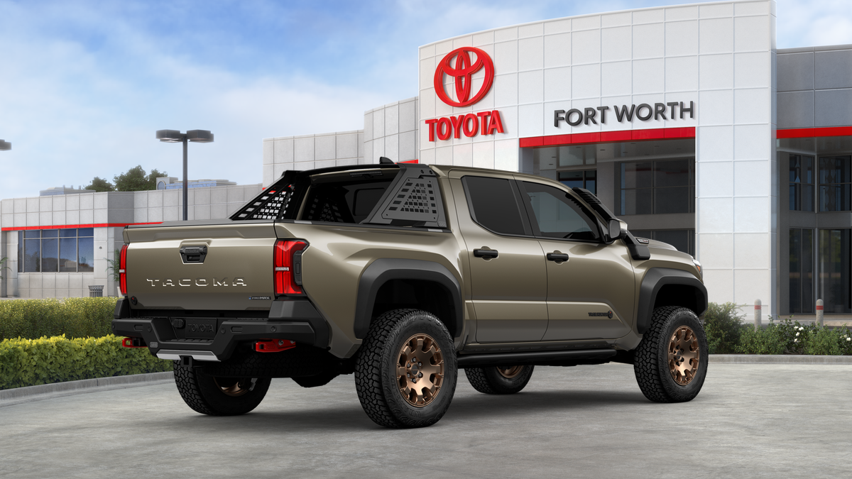 2026 Toyota Tacoma i-FORCE MAX Tacoma Trailhunter
