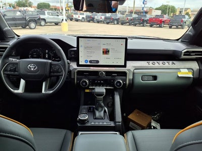 2026 Toyota Tacoma i-FORCE MAX Tacoma Trailhunter