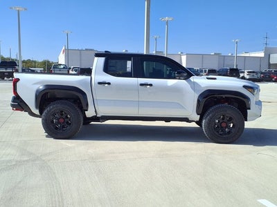 2026 Toyota Tacoma i-FORCE MAX Tacoma TRD Pro