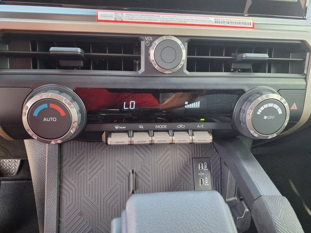 2026 Toyota Tacoma i-FORCE MAX Tacoma TRD Off-Road