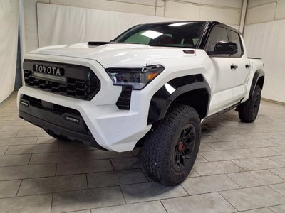 2026 Toyota Tacoma i-FORCE MAX Tacoma TRD Pro