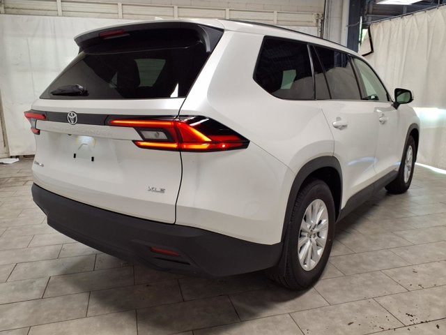 2026 Toyota Grand Highlander Hybrid XLE