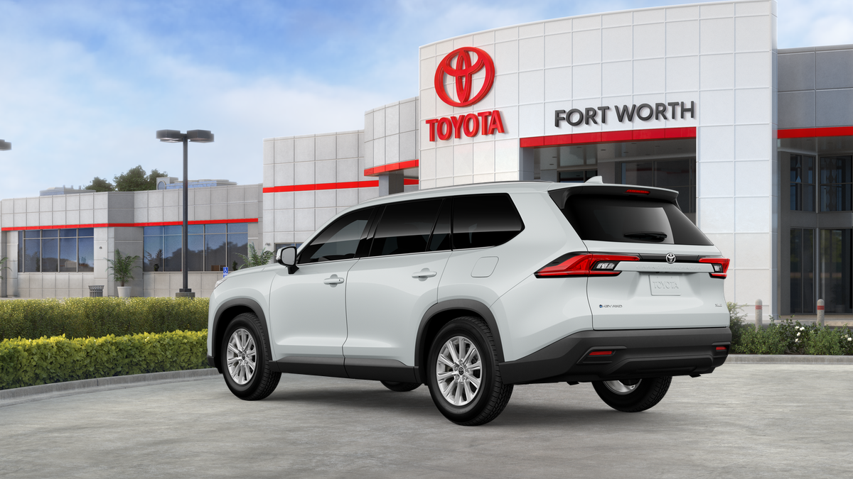 2026 Toyota Grand Highlander Hybrid XLE