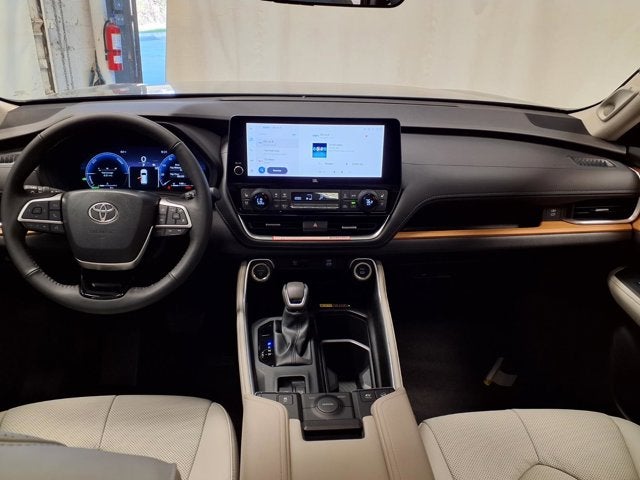 2026 Toyota Grand Highlander Hybrid Limited