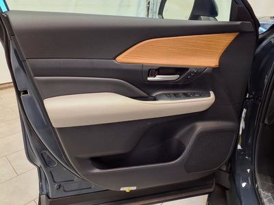 2026 Toyota Grand Highlander Hybrid Limited