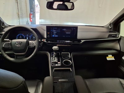 2026 Toyota Sienna Woodland Edition