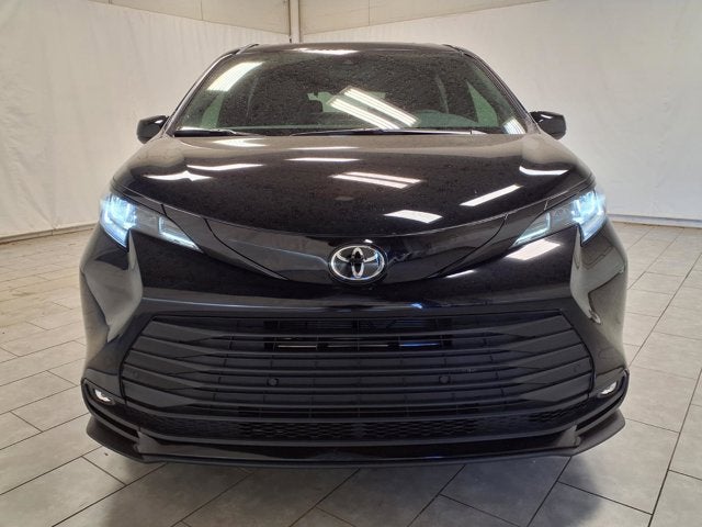 2026 Toyota Sienna Woodland Edition