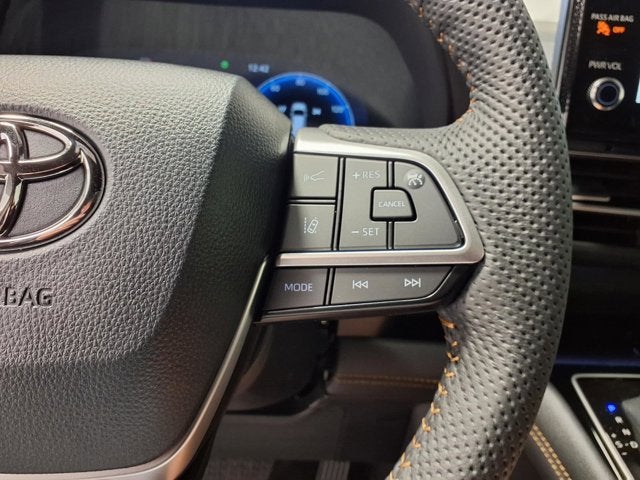 2026 Toyota Sienna Woodland Edition