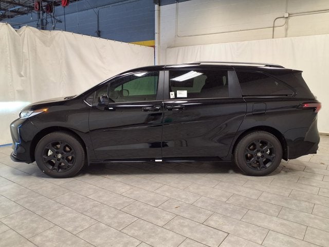 2026 Toyota Sienna Woodland Edition