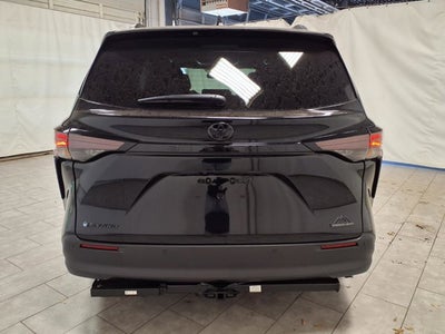 2026 Toyota Sienna Woodland Edition
