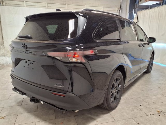 2026 Toyota Sienna Woodland Edition