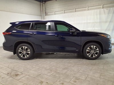 2026 Toyota Highlander Hybrid XLE