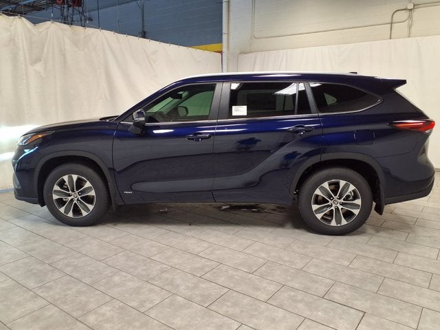 2026 Toyota Highlander Hybrid XLE