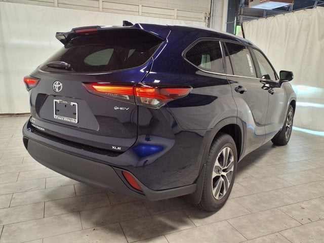 2026 Toyota Highlander Hybrid XLE