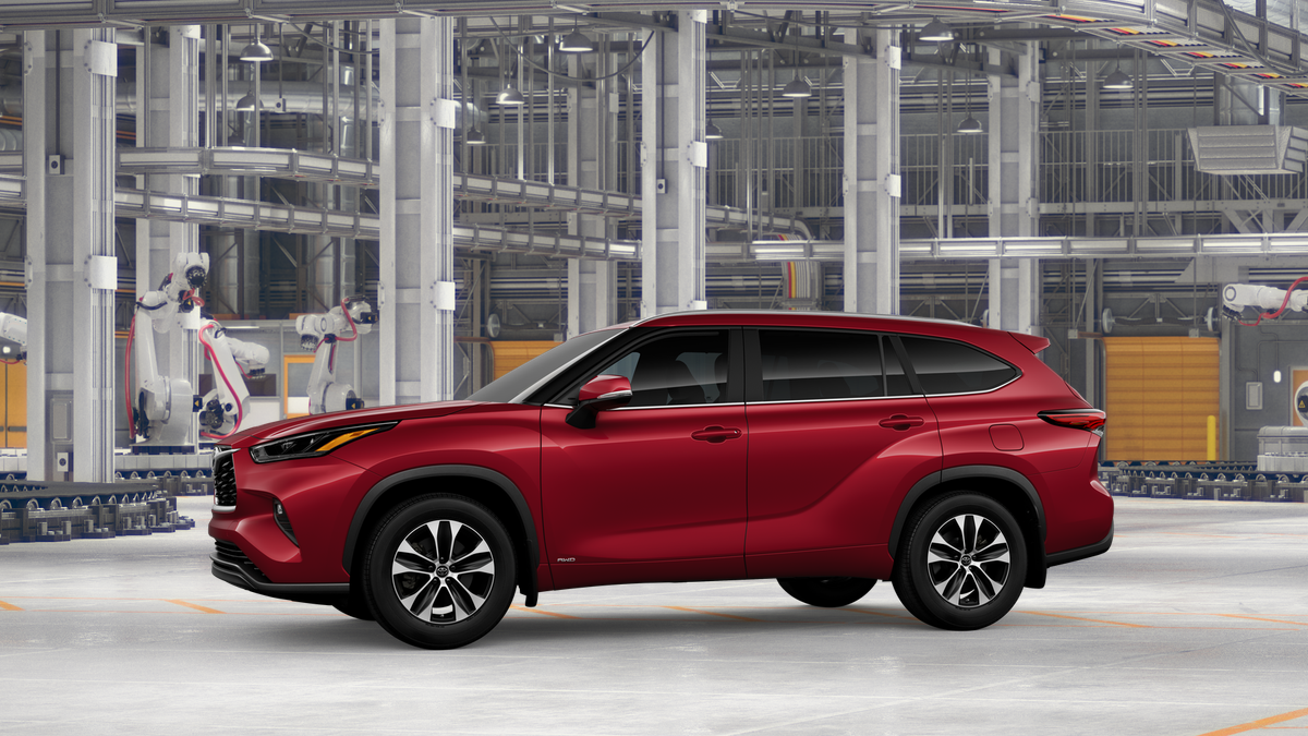 2026 Toyota Highlander Hybrid XLE