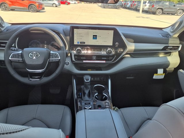 2026 Toyota Highlander Limited