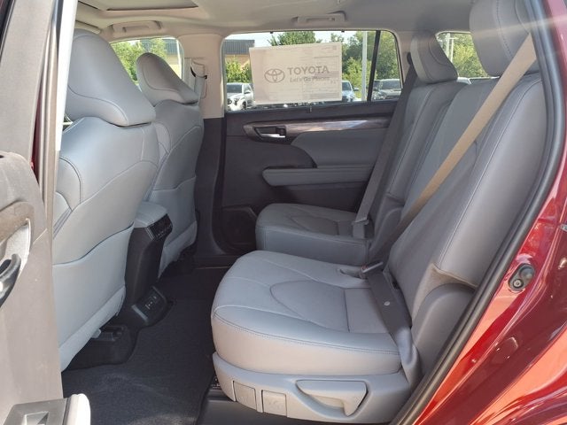 2026 Toyota Highlander Limited